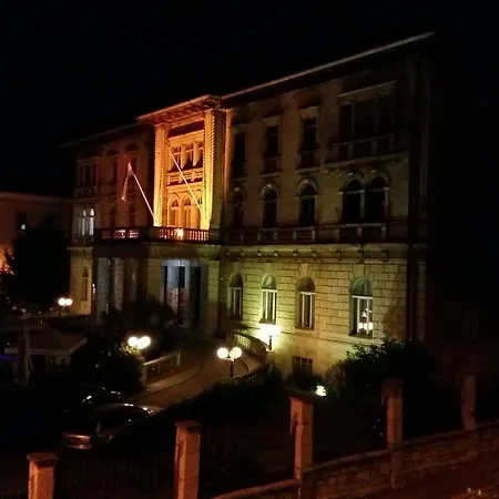 Yachting Club Apartmán Pula